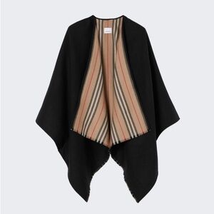 Burberry Black Cape with Icon Striped Lining
